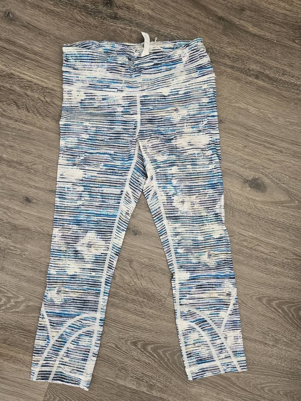 lululemon athletica Girls Blue and White Striped Abstract Leggings